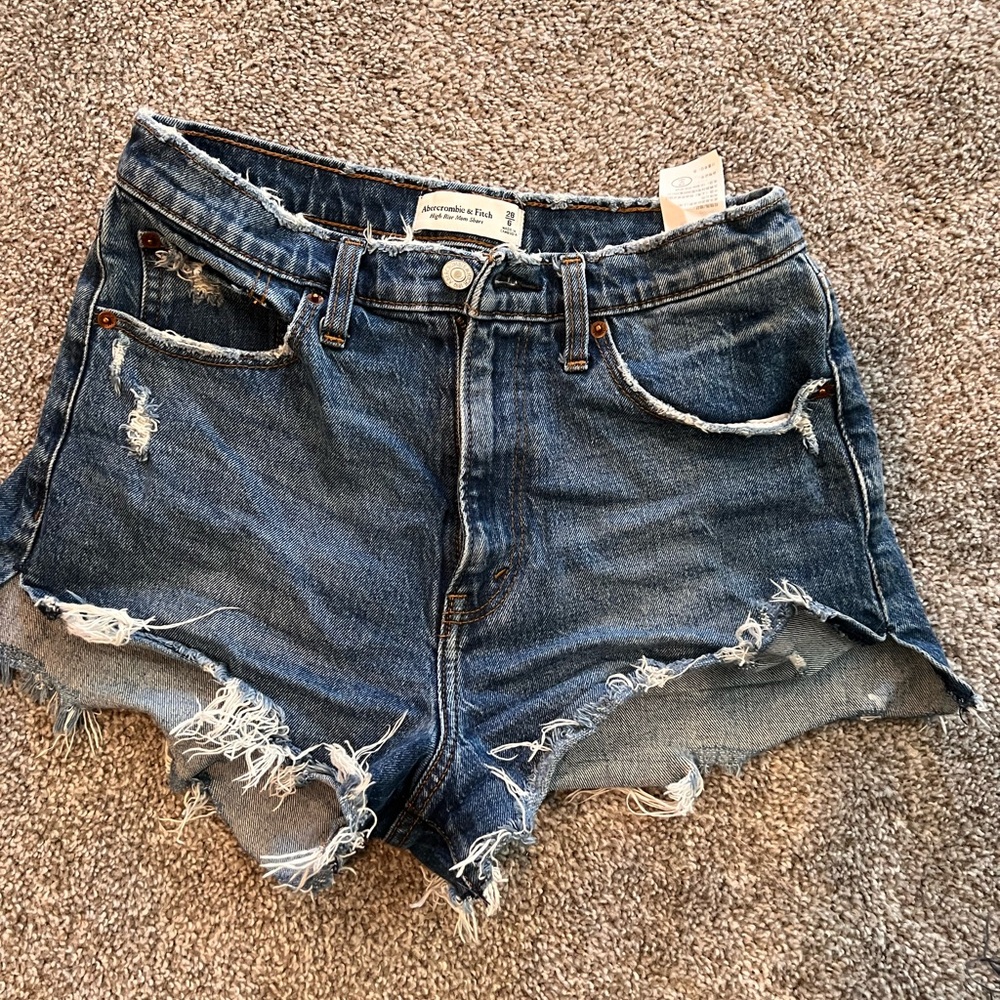 High rise mom jeans Abercrombie and fitch